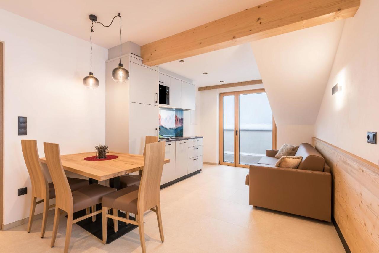 Planerhof Apartment Edelweiss Funes  Eksteriør bilde