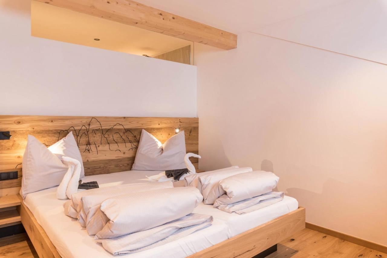 Planerhof Apartment Edelweiss Funes  Eksteriør bilde